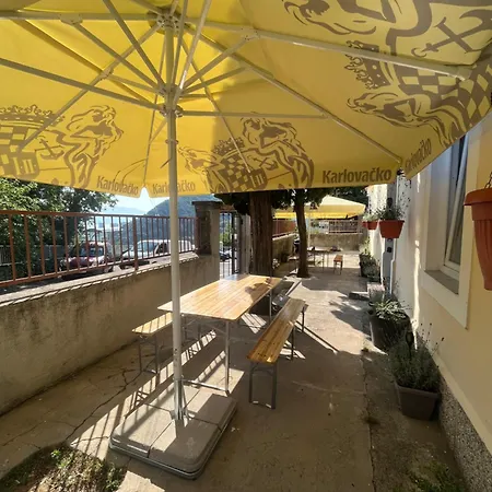 Hostel Old School Rijeka