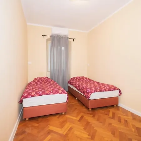 Old School רייקה