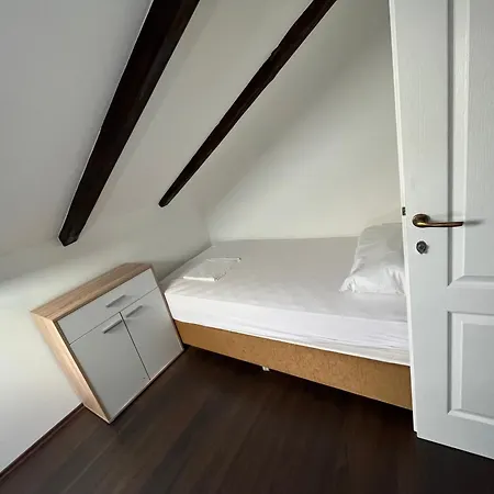 Old School Ostello *