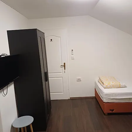 Old School Hostal
